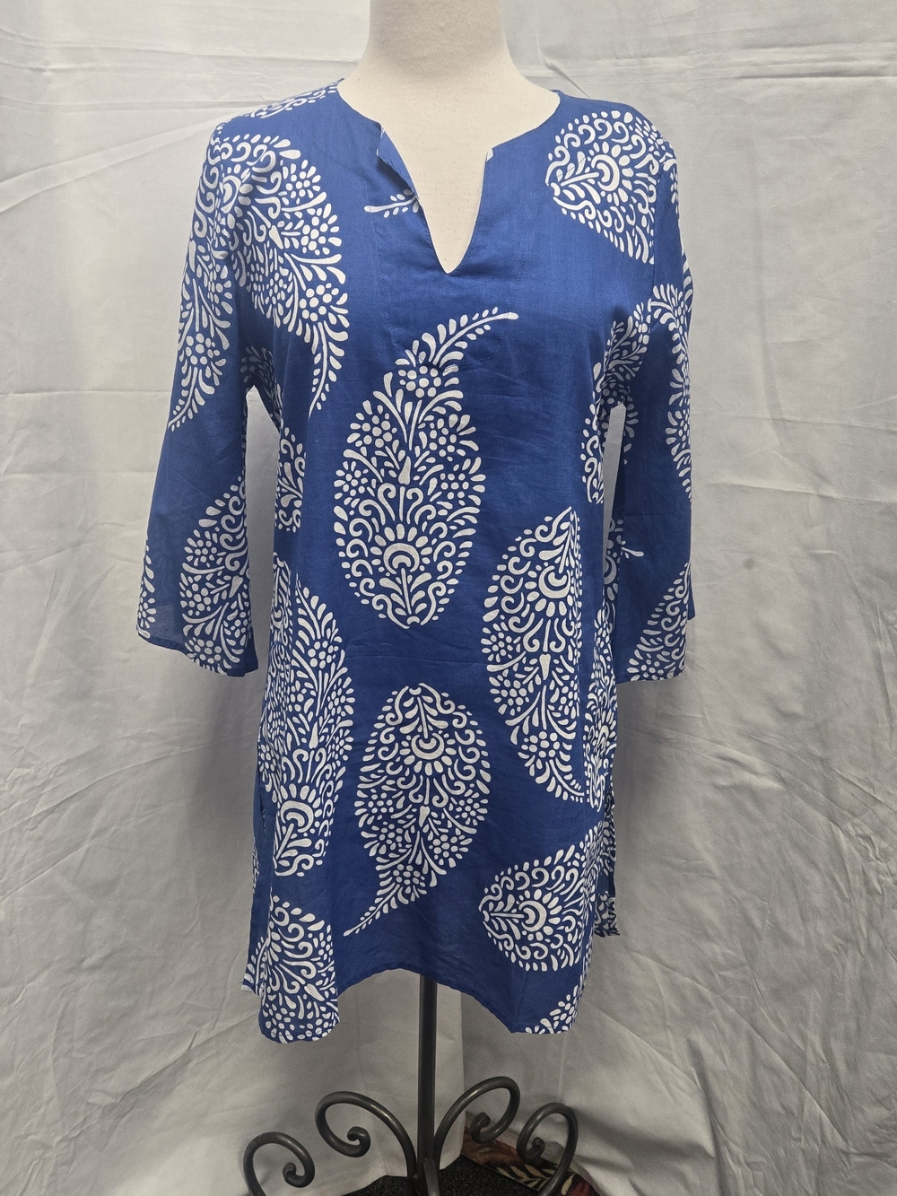 Blossom Boutique V-Neck Paisley Tunic
